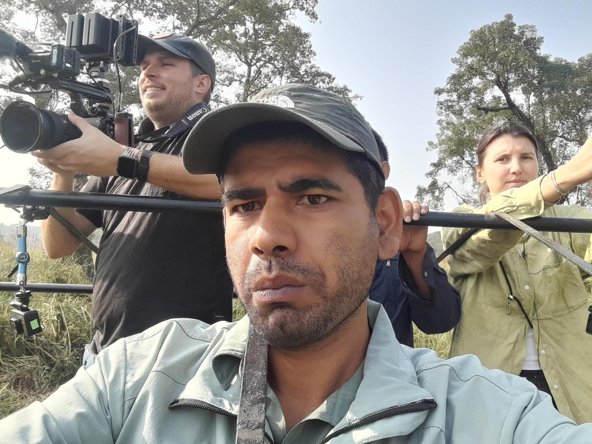 Crocodile Safari Camp Otel Chitwan Oda fotoğraf